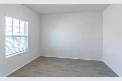 13621 Endless Narrow Lane, Elgin, TX 78621 - Photo 11