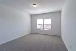 13621 Endless Narrow Ln, Elgin, TX 78621 - Photo 9