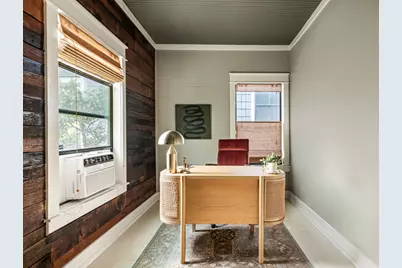 2110 E 9th Street, Austin, TX 78702 - Photo 29