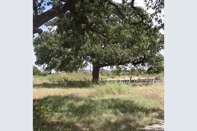 108 Mesones Road, Florence, TX 76527 - Photo 5