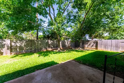 7414 W Magic Mountain Lane, Round Rock, TX 78681 - Photo 23