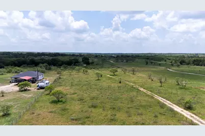 401 Turnback Trail, Dale, TX 78616 - Photo 33