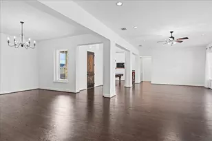 609 Dancing Oak Ln, San Marcos, TX 78666 - Photo 17