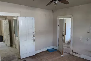 710 S 19th St, Temple, TX 76504 - Photo 19