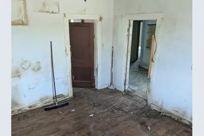 710 S 19th Street, Temple, TX 76504 - Photo 15