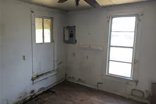 710 S 19th St, Temple, TX 76504 - Photo 27