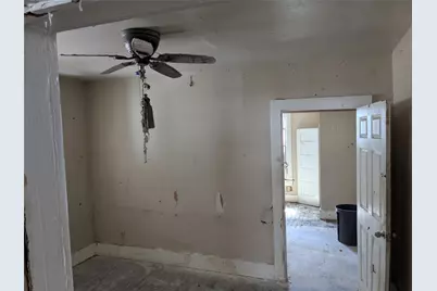 710 S 19th Street, Temple, TX 76504 - Photo 5