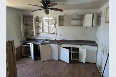 710 S 19th Street, Temple, TX 76504 - Photo 13