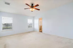 13408 Dwight Eisenhower Ct, Manor, TX 78653 - Photo 15