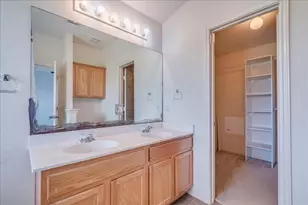13408 Dwight Eisenhower Ct, Manor, TX 78653 - Photo 17