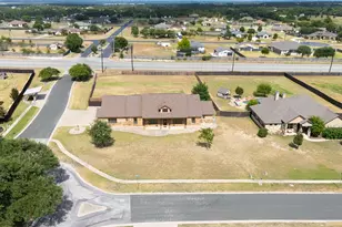 116 Sarahs Ln, Liberty Hill, TX 78642 - Photo 17