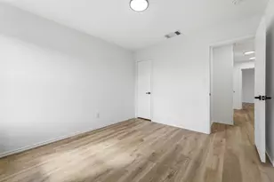 4516 Felicity Ln, Austin, TX 78725 - Photo 29