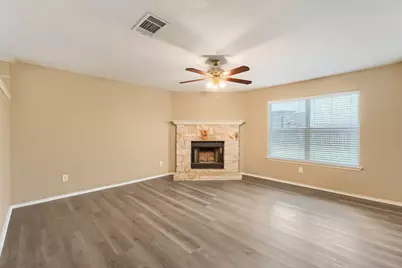 610 Carole Cove, Bastrop, TX 78602 - Photo 5