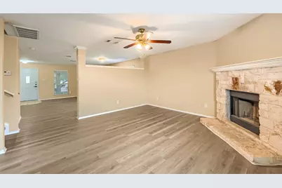 610 Carole Cove, Bastrop, TX 78602 - Photo 5
