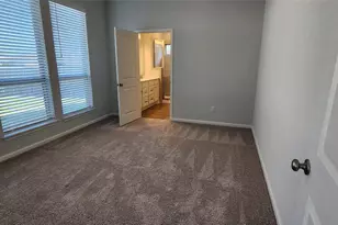 212 Los Olives Ln, Liberty Hill, TX 78642 - Photo 21