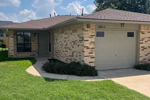 206 E Walter St, Pflugerville, TX 78660 - Photo 1