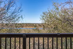 106 Redbud Dr, Spicewood, TX 78669 - Photo 27