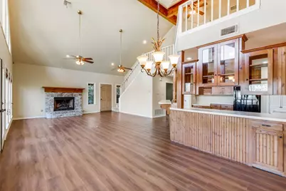 106 Redbud Drive, Spicewood, TX 78669 - Photo 9