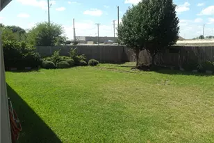 18928 Alnwick Castle Dr, Pflugerville, TX 78660 - Photo 13