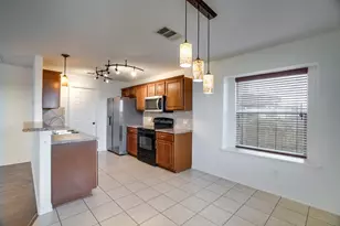 1206 Hensley Dr, Leander, TX 78641 - Photo 7