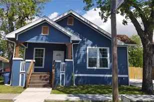 407 S Main St, Taylor, TX 76574 - Photo 1