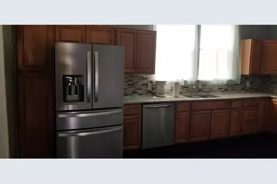 407 S Main Street, Taylor, TX 76574 - Photo 7