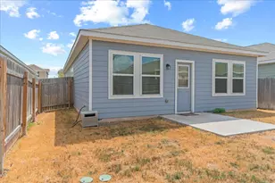 115 Bluegill Dr, Hutto, TX 78634 - Photo 7