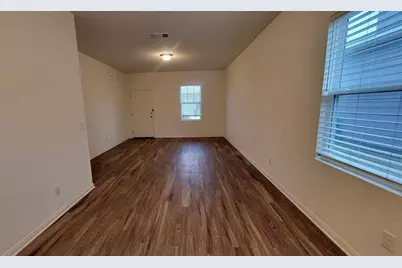 850 Bunton Reserve Boulevard, Kyle, TX 78640 - Photo 3