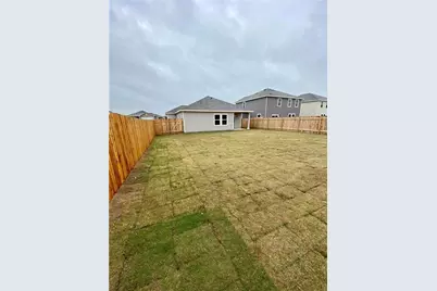 850 Bunton Reserve Boulevard, Kyle, TX 78640 - Photo 13