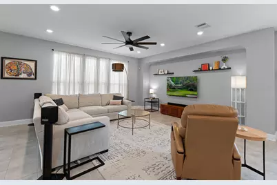7813 Peccary Drive, Austin, TX 78744 - Photo 11