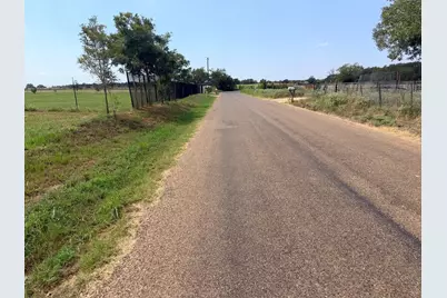000 Balch Road, Elgin, TX 78621 - Photo 3