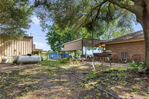 2773 County Rd 268, Somerville, TX 77879 - Photo 23