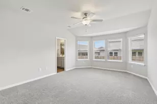 145 Sleep Holw, Jarrell, TX 76537 - Photo 5