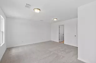 106 Pebblestream Pass, Taylor, TX 76574 - Photo 15