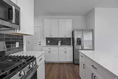 2500 Century Park Boulevard, Austin, TX 78727 - Photo 17