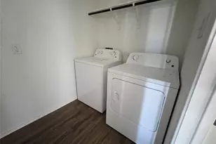 3305 Dusted Daisey St, Pflugerville, TX 78660 - Photo 11