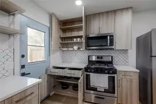 10509 Macmora Rd, Austin, TX 78758 - Photo 17
