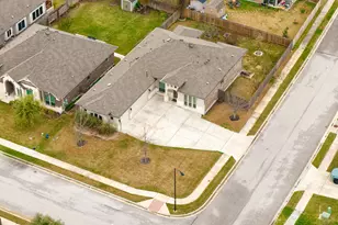 100 Kirkhill Cove, Hutto, TX 78634 - Photo 37