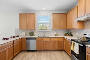 6312 Wagon Spring St, Del Valle, TX 78617 - Photo 11