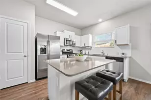 10805 Dimitrios Dr, Austin, TX 78747 - Photo 7