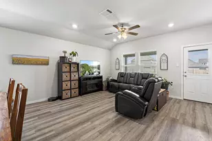 405 Perry Pl, Rockdale, TX 76567 - Photo 7