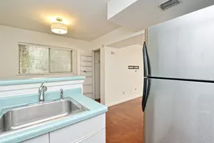 604 Franklin Blvd, Austin, TX 78751 - Photo 9