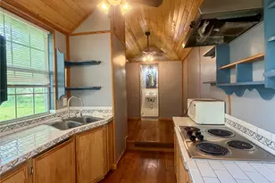 184 3rd St, Maxwell, TX 78656 - Photo 1
