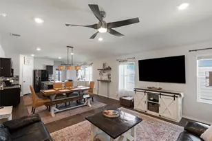 140 Skipping Stone Ln Ln, San Marcos, TX 78666 - Photo 7