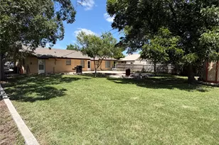 650 W Vaughan St, Bertram, TX 78605 - Photo 17