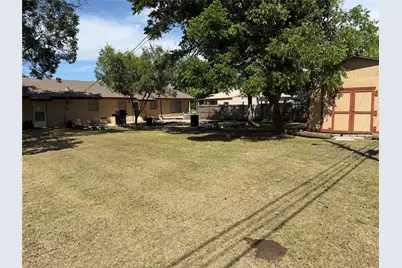 650 W Vaughan Street, Bertram, TX 78605 - Photo 3