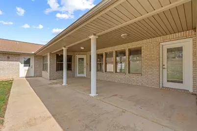640 W F Avenue, Milano, TX 76556 - Photo 29