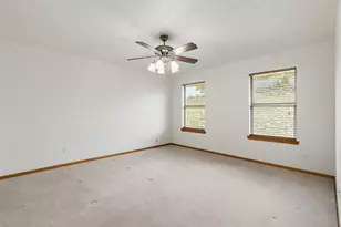 640 W F Ave, Milano, TX 76556 - Photo 23