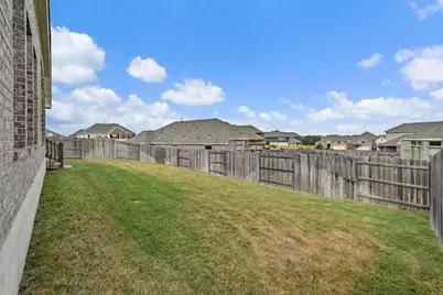 2033 Elk Creek Drive, Leander, TX 78641 - Photo 31