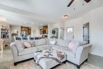 1172 Limestone Drive, Lampasas, TX 76550 - Photo 5